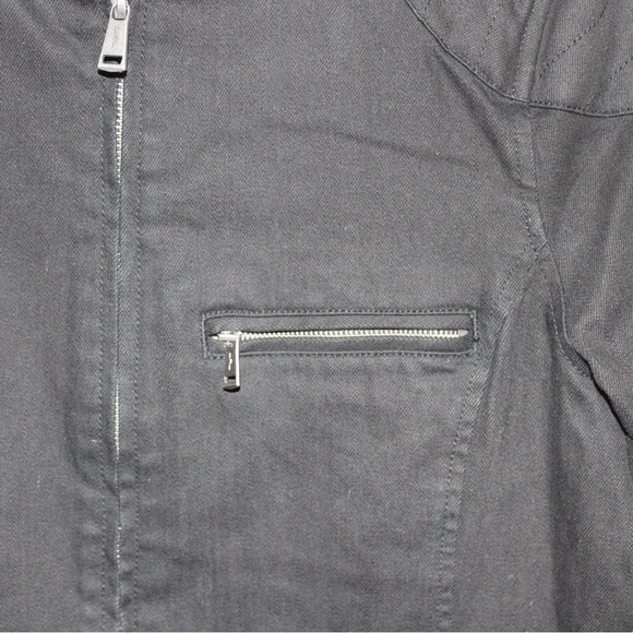 Ralph Lauren Black Utility Jacket with Streamlined Silhouette - Picture 4 of 9